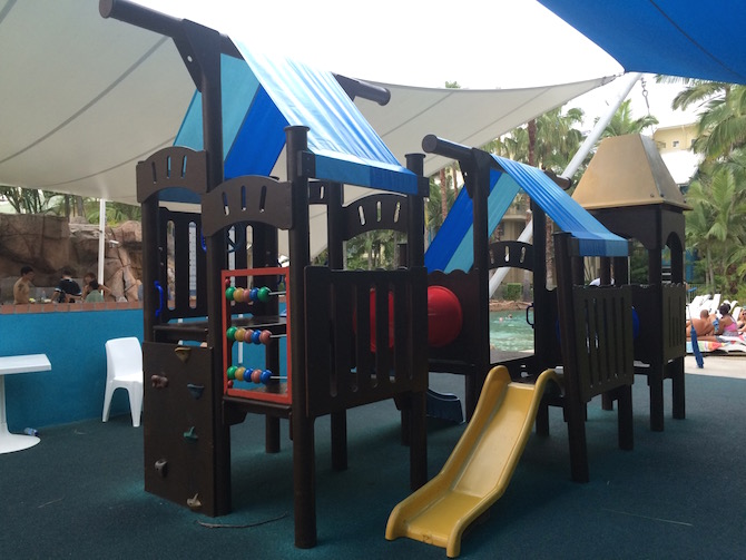 diamond beach resort gold coast broadbeach playground pic