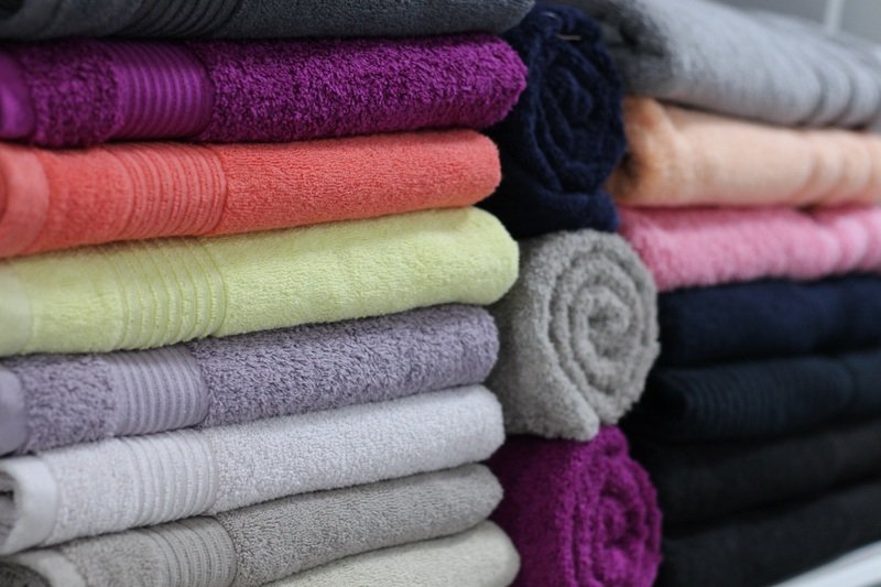 pile of towels pic