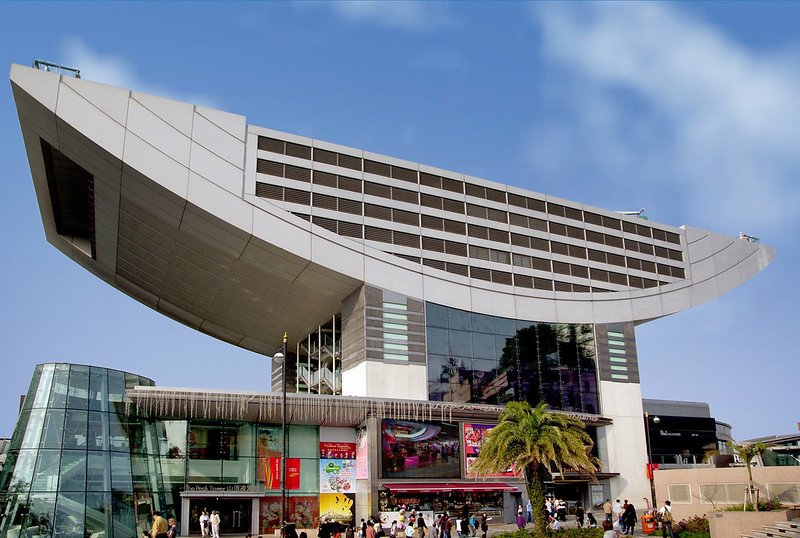 peak tower hong kong pic by bernard spragg flickr