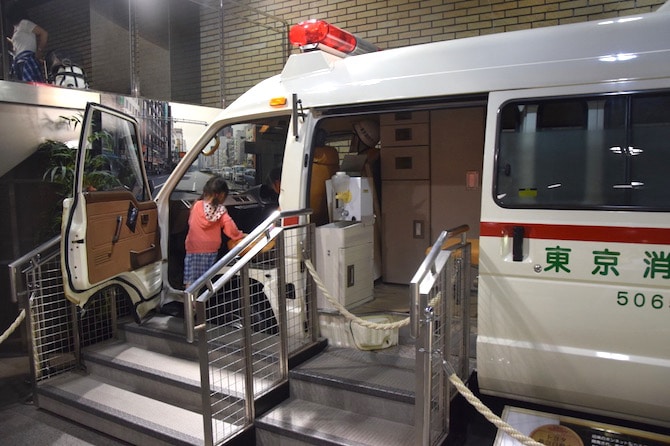 tokyo fire museum ambulance at this tokyo attractions for kids