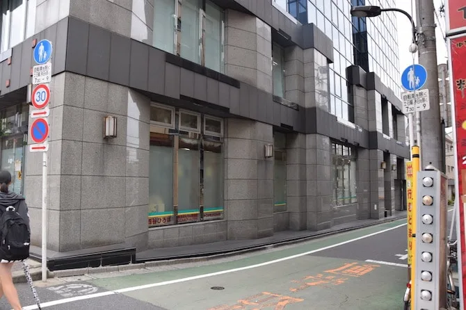 tokyo toy museum street looks like