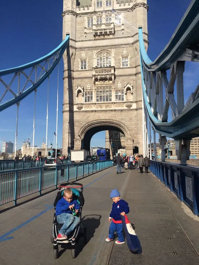 tower bridge glass walkway exit out