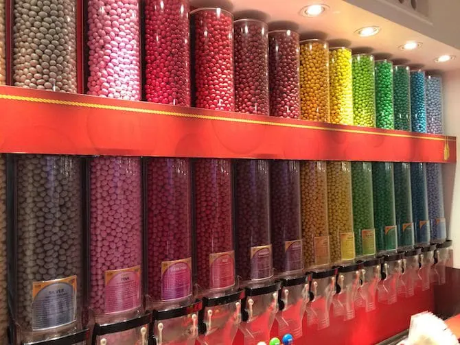 m&m world london colours