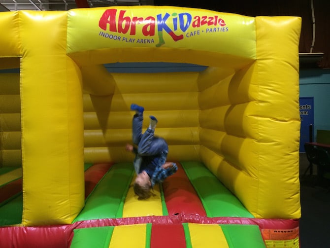 abrakidazzle-Indoor Play Centre Gold Coast-jumping-castle