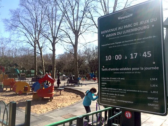 Jardin du Luxembourg Playground sign.