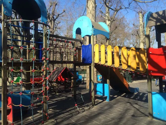 Jardin du Luxembourg Playground ropes pic. 