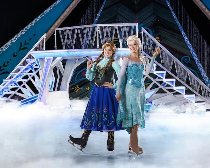 Disney-on-Ice-Frozen-sisters pic