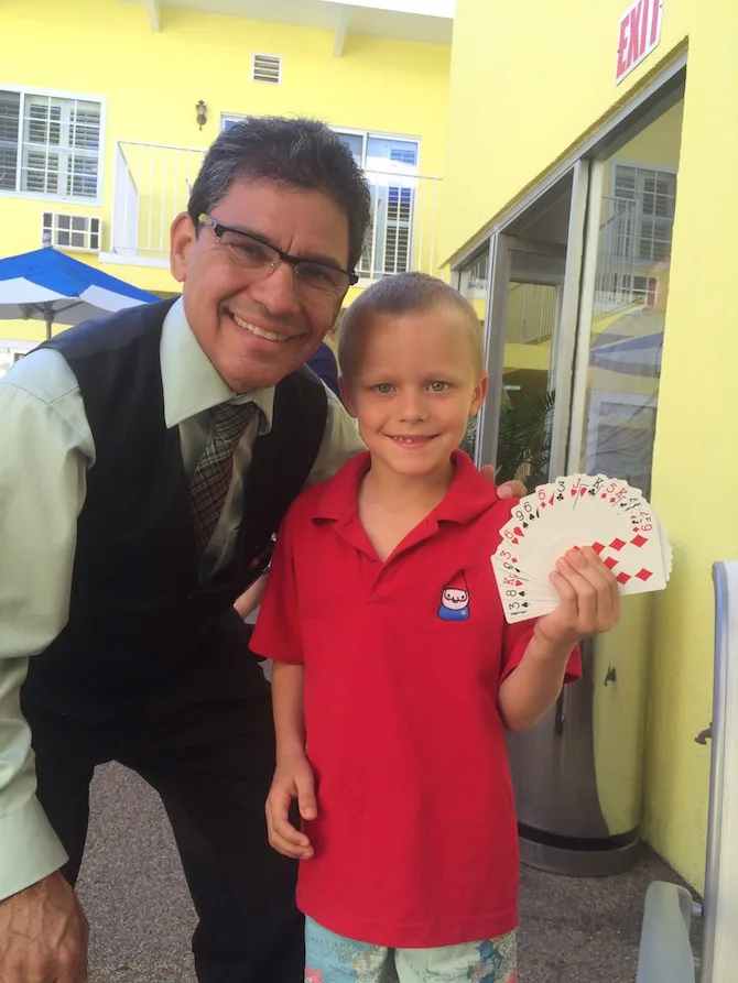 Magic Castle Hotel Los Angeles - magician's meet and greet pic