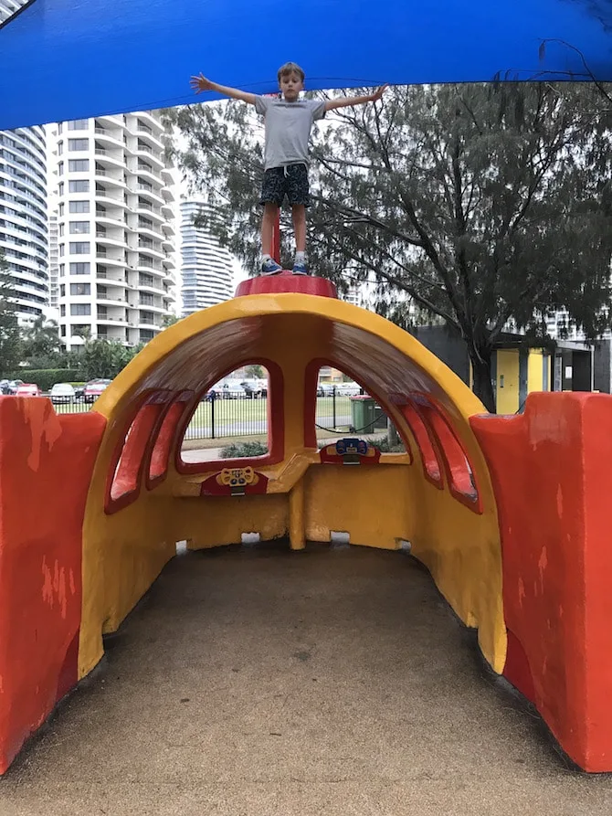 broadbeach playground submarine pic