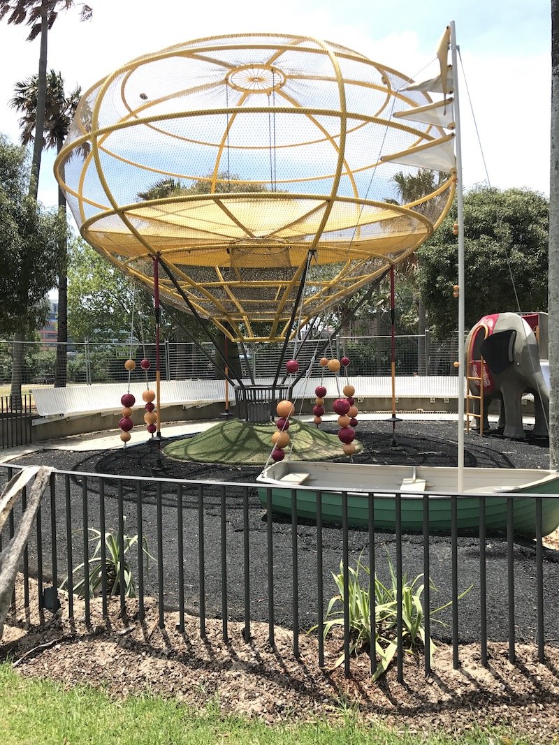 photo - Prince Alfred Park Playground_hot air balloon 