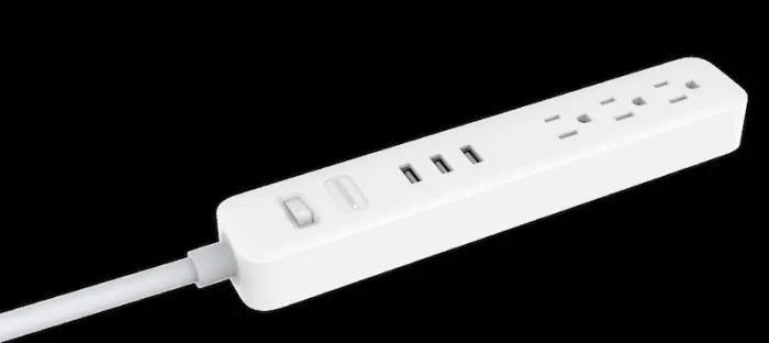 four plug travel adaptor - best power strip with usb charger pic