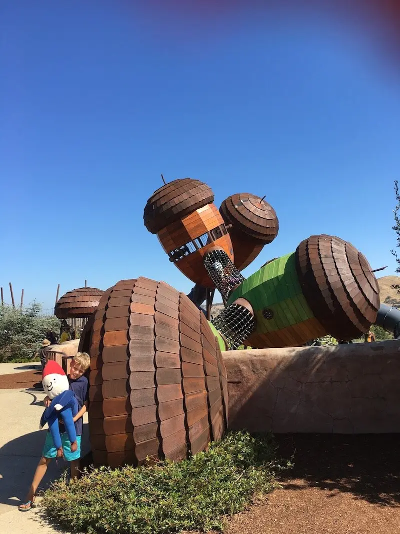 canberra pod playground entrance view pic