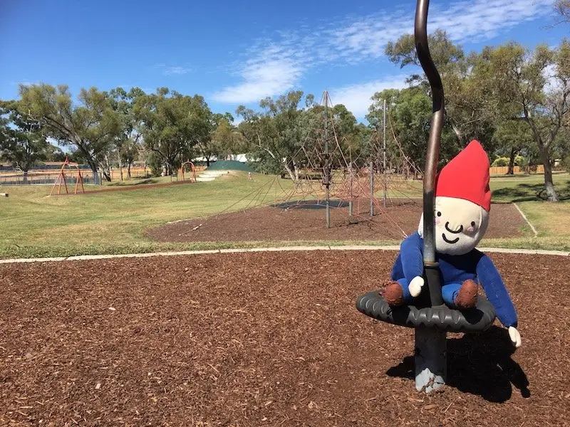 kambah playground equipment pic