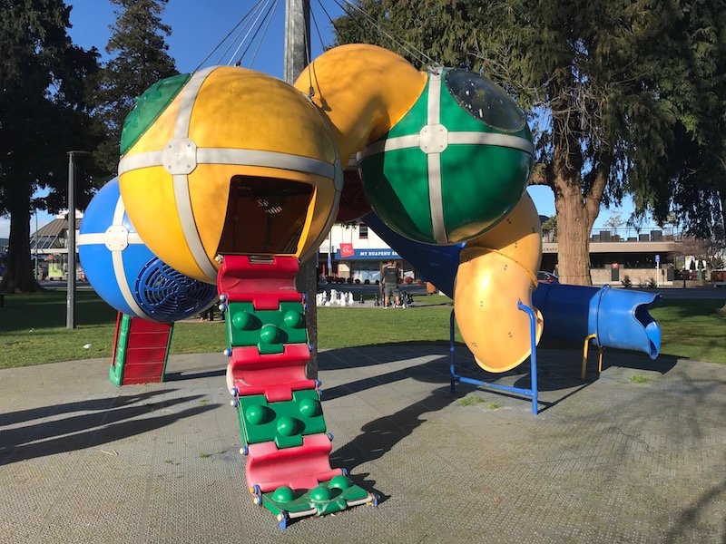 photo - taupo playground bubble fort