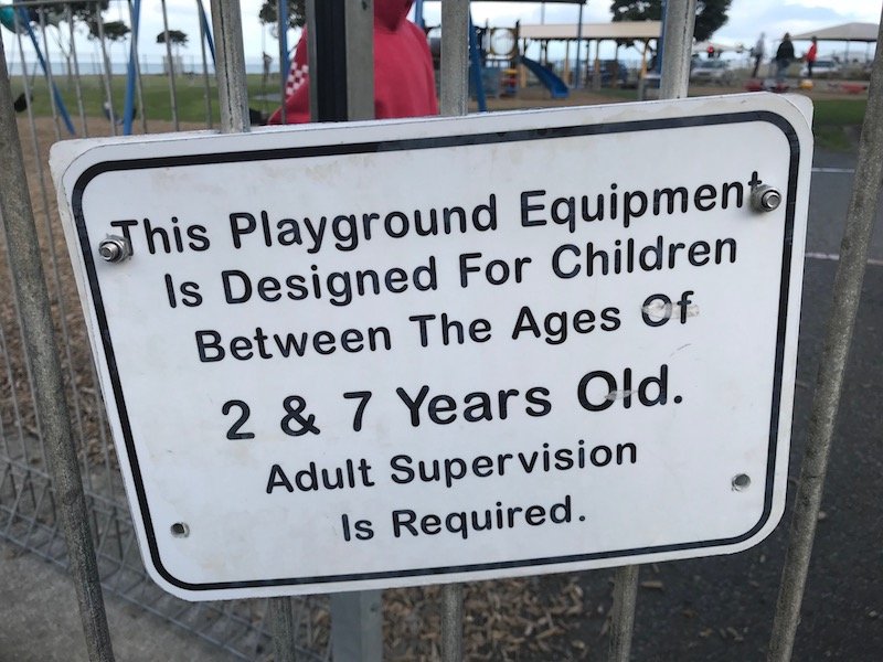 Napier Playground entry sign pic