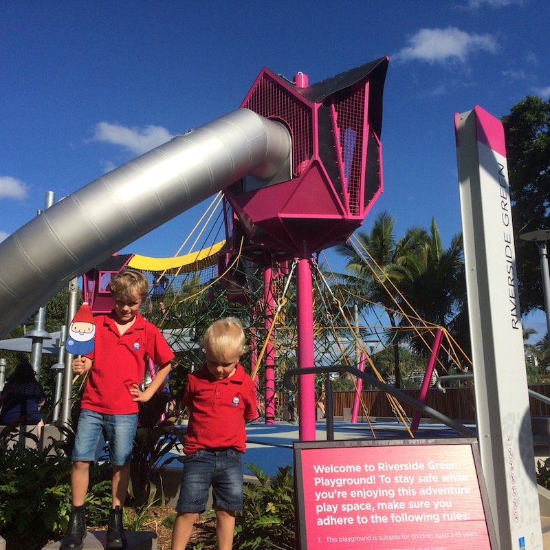 riverside green playground sign pic