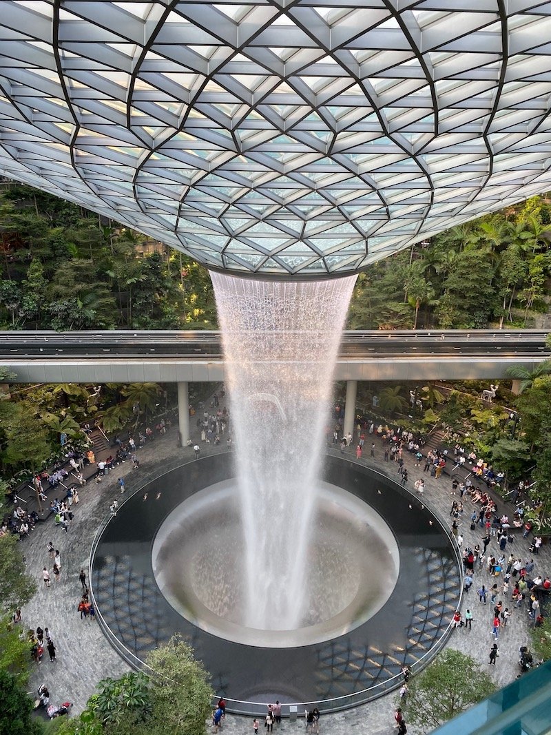 things to do at jewel changi airport - indoor waterfall pic 800