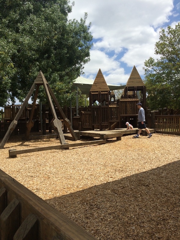 Albert Park Playground Melbourne mulch yard pic