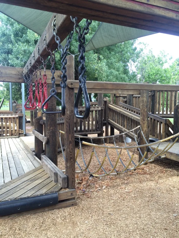 Albert Park playground swing bridge pic