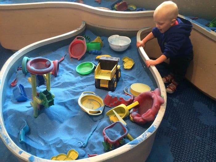 Sand box play at Brooklyn Kids Museum in New York. ROAM THE GNOME Family Travel Website. Hundreds of fun ideas and activities to help you plan and book your next family vacation or weekend adventure.