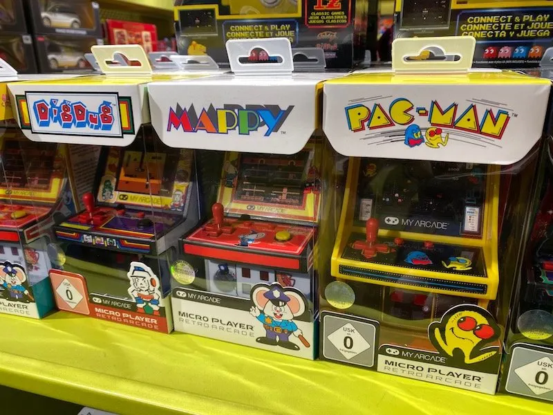 harrods toy shop pack man games