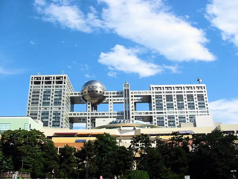 image - odaiba fuji tv building by docchewbacca 130915540