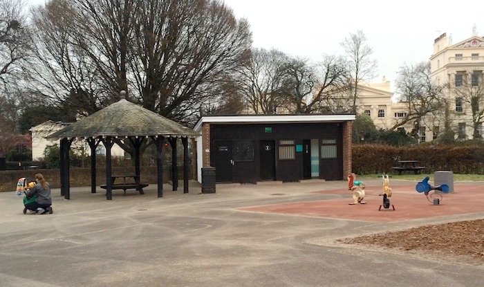 image - regents park playground Toilets