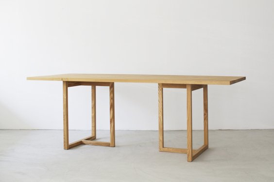 japanese furniture - fundamental furniture table pic