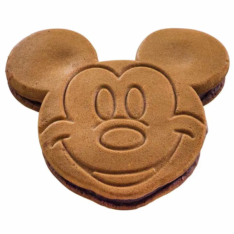 mickey castella cake at tokyo disneysea