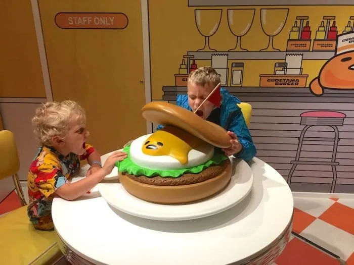 sanrio puroland gudetama