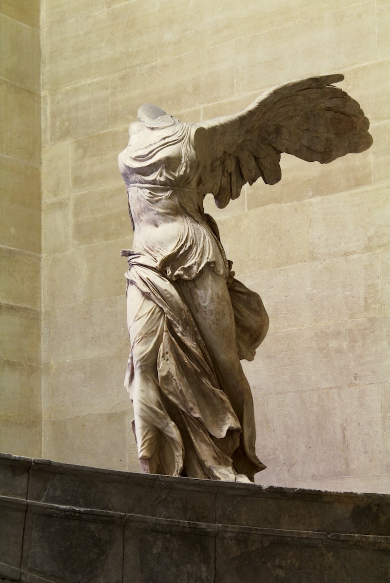 Winged_Victory_of_Samothrace pic