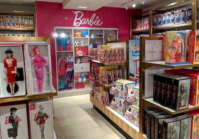 image - fao schwarz barbie by mamrak s