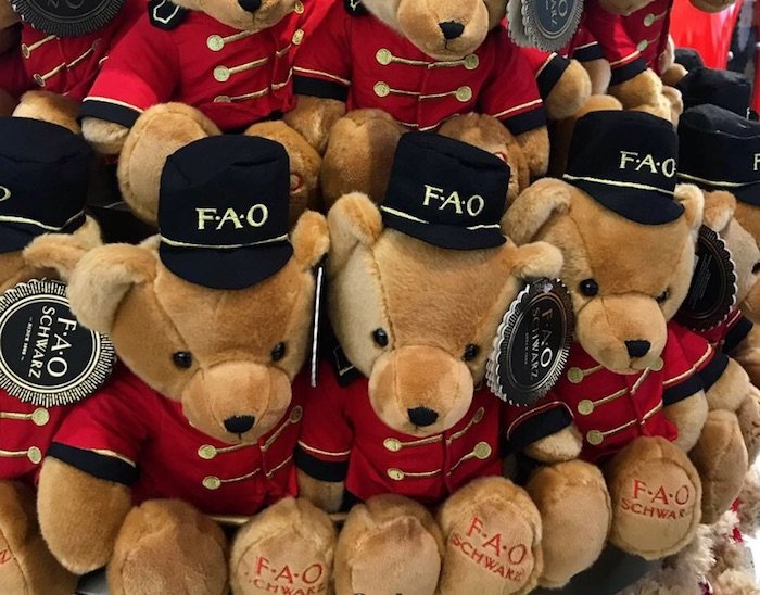 FAO Schwarz Christmas 2020 Plush Soldier Bear W Red Nutcracker Uniform 14” 