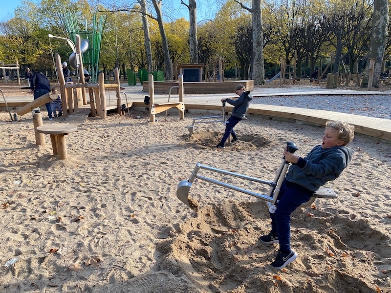 paris gardens luxembourg playground digging machine pic