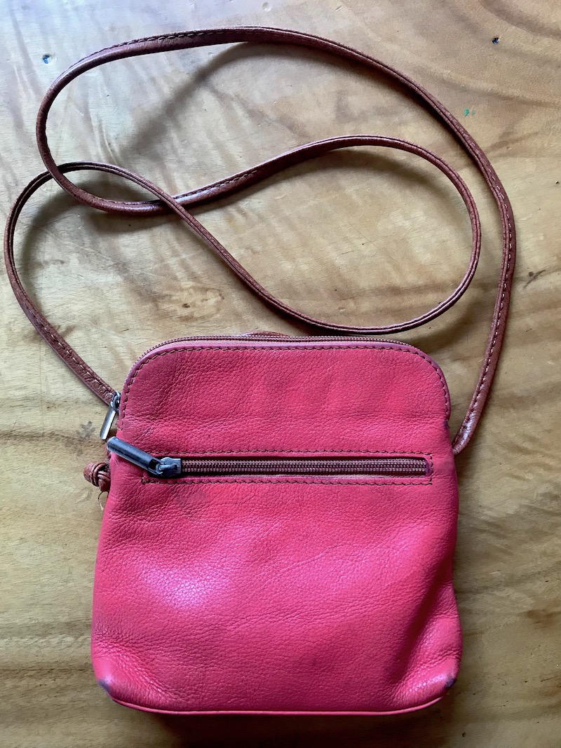 italian leather handbags in rome - small tote