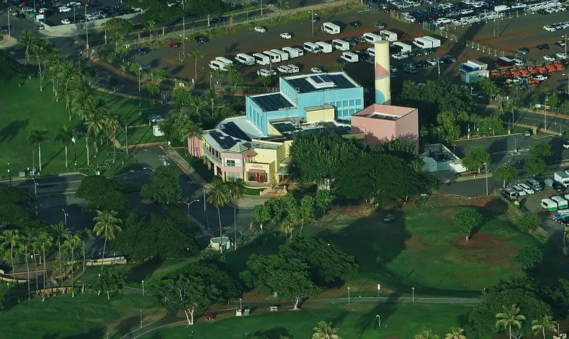 hawaii children's discovery center by eric tessmer 