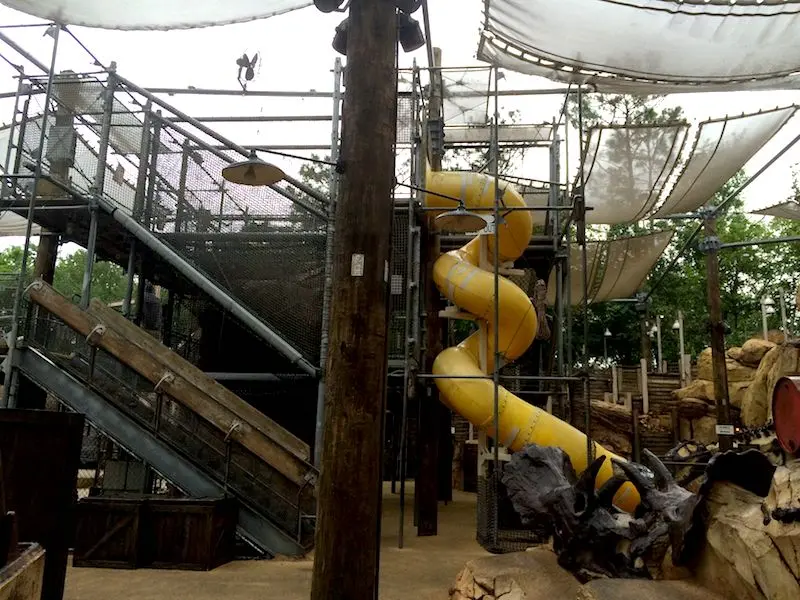 disney world playgrounds - the boneyard playground 800