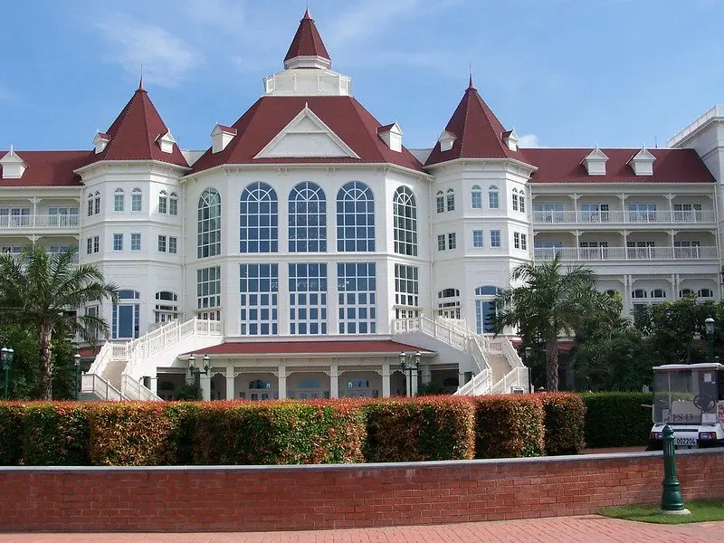 Hong Kong Disneyland Hotel Bedtime Stories With Mickey