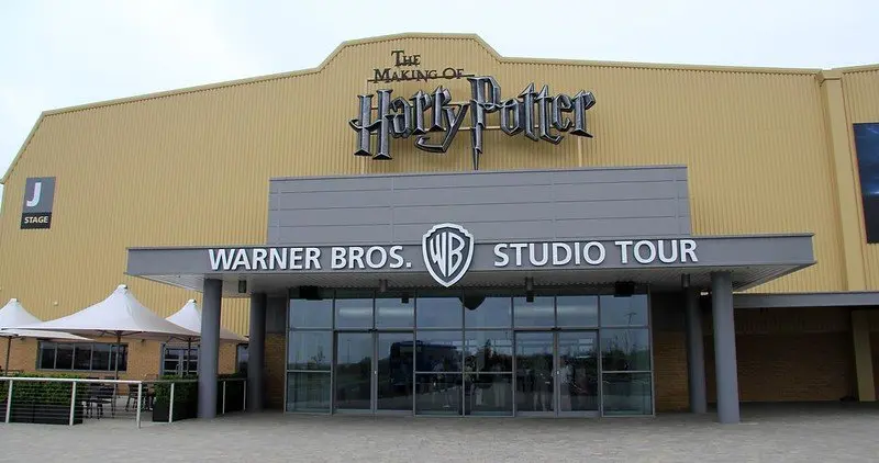 the making of harry potter warner bros studio tour by karen roe