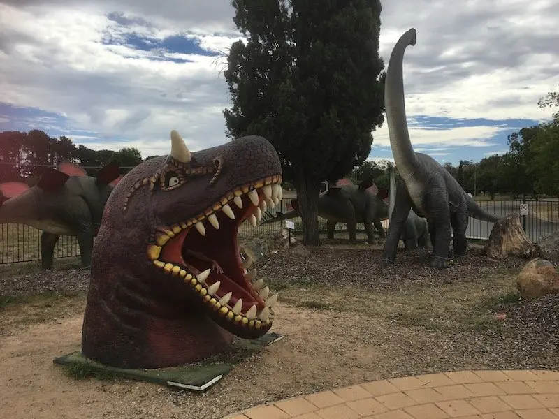 The National Dinosaur Museum Canberra exterior pic