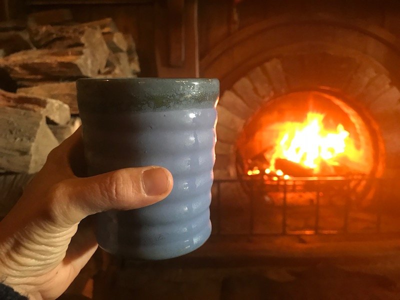 hobbiton tours promo code hobbiton movie set tours in new zealand - green dragon inn pub drink pic