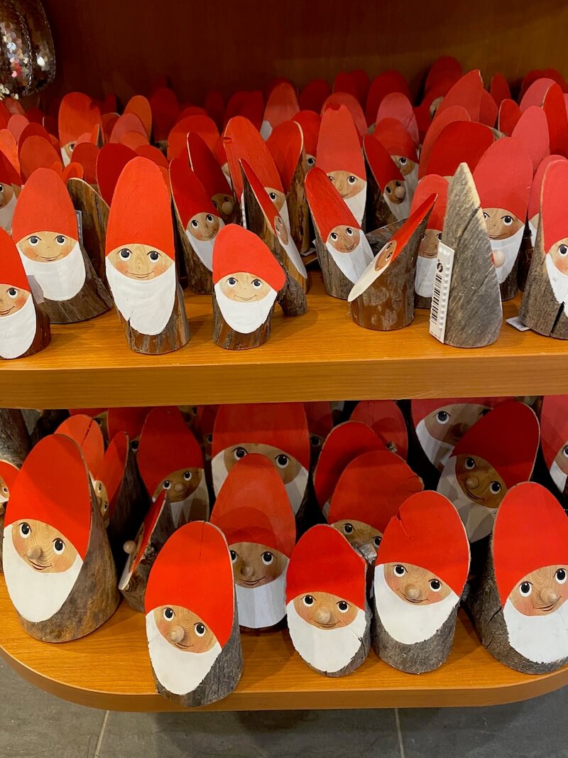 Image - Christmas house painted gnomes