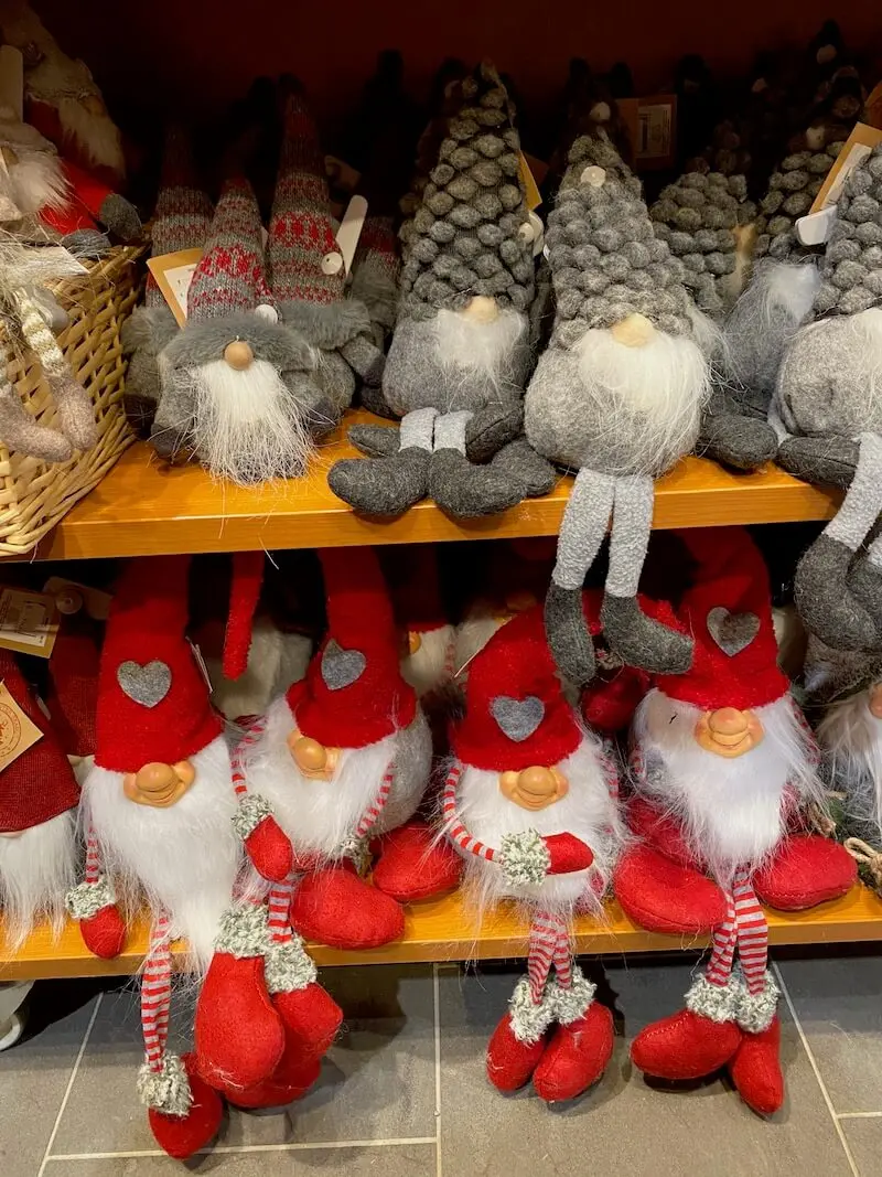 Image - Christmas house rovaniemi gnomes
