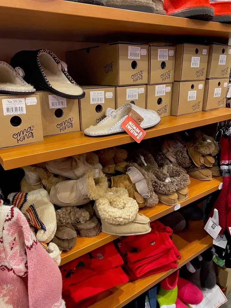 Image - Christmas house rovaniemi sheepskin shoes