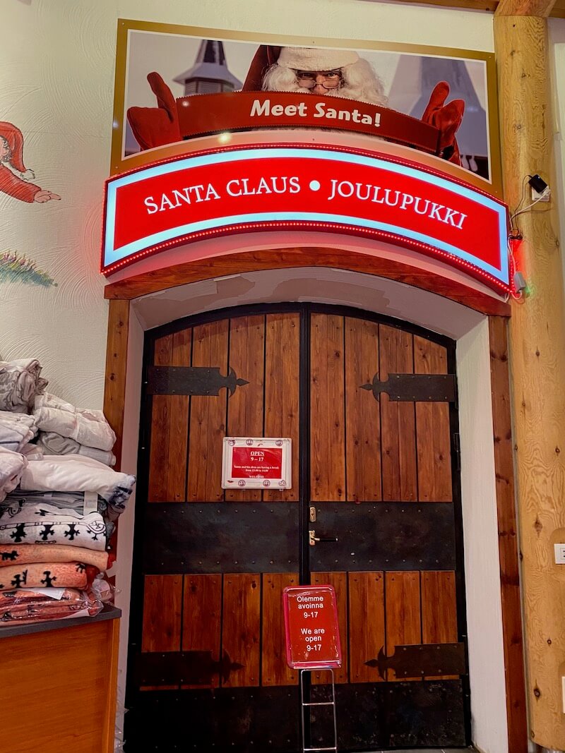 Image - Christmas house santa and exhibition doors