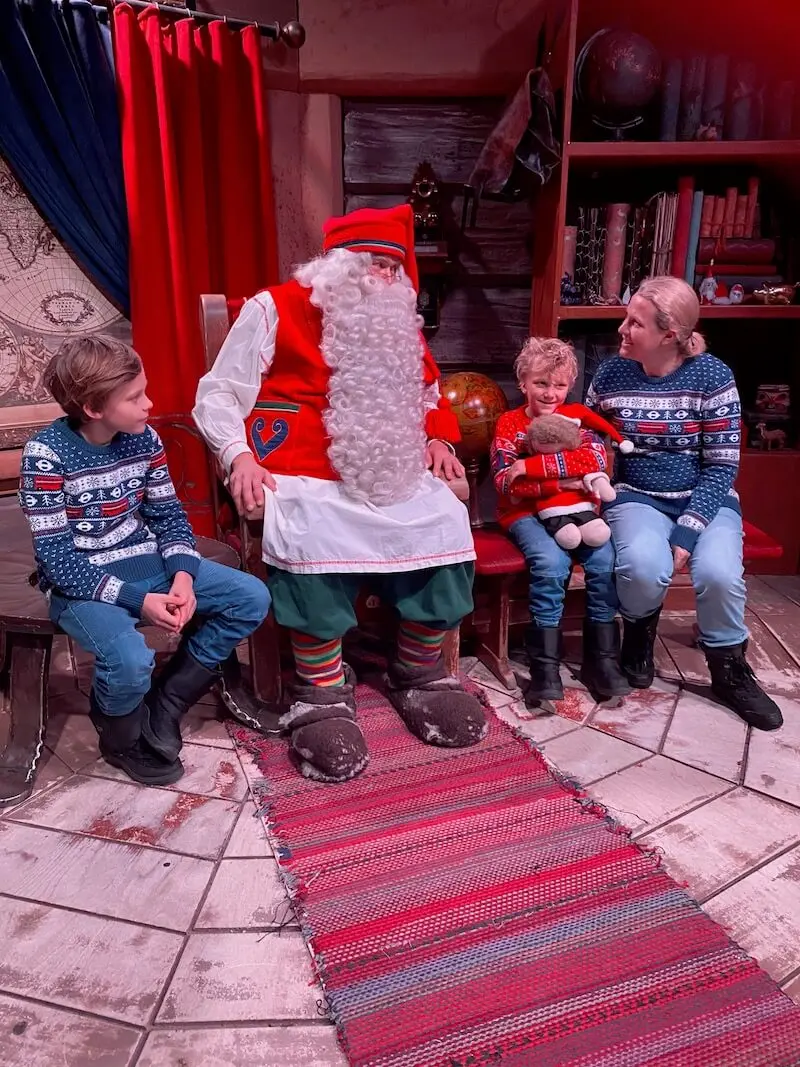 Image - Santa Claus Office family meeting