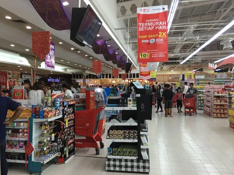 Carrefour Bali Supermarket registers near front of store pic