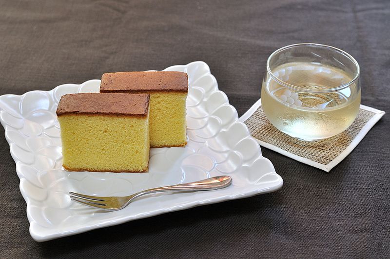 Castella cake japanese snacks wikimedia 