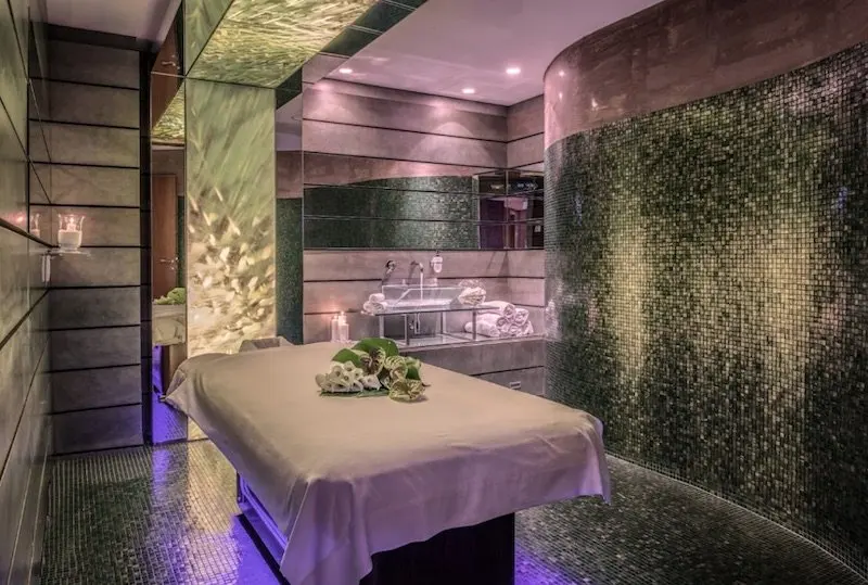 best hotel in rome with kids rome cavalieri hotel spa