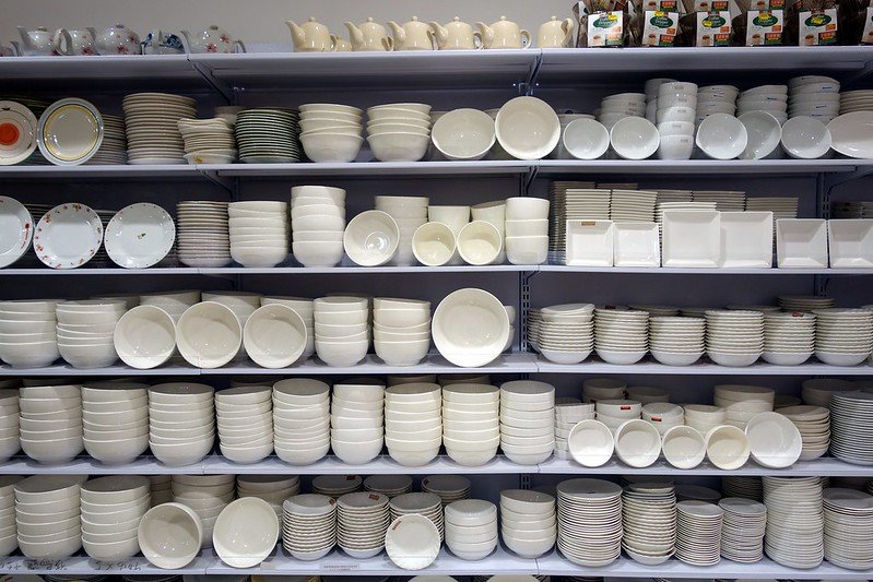 daiso tokyo white ceramics by abdulla al muhairi flickr 